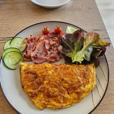 D'hotes Chez Mylene Et Guillaume Deneze-sous-Doue