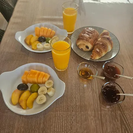 D'hotes Chez Mylene Et Guillaume Deneze-sous-Doue